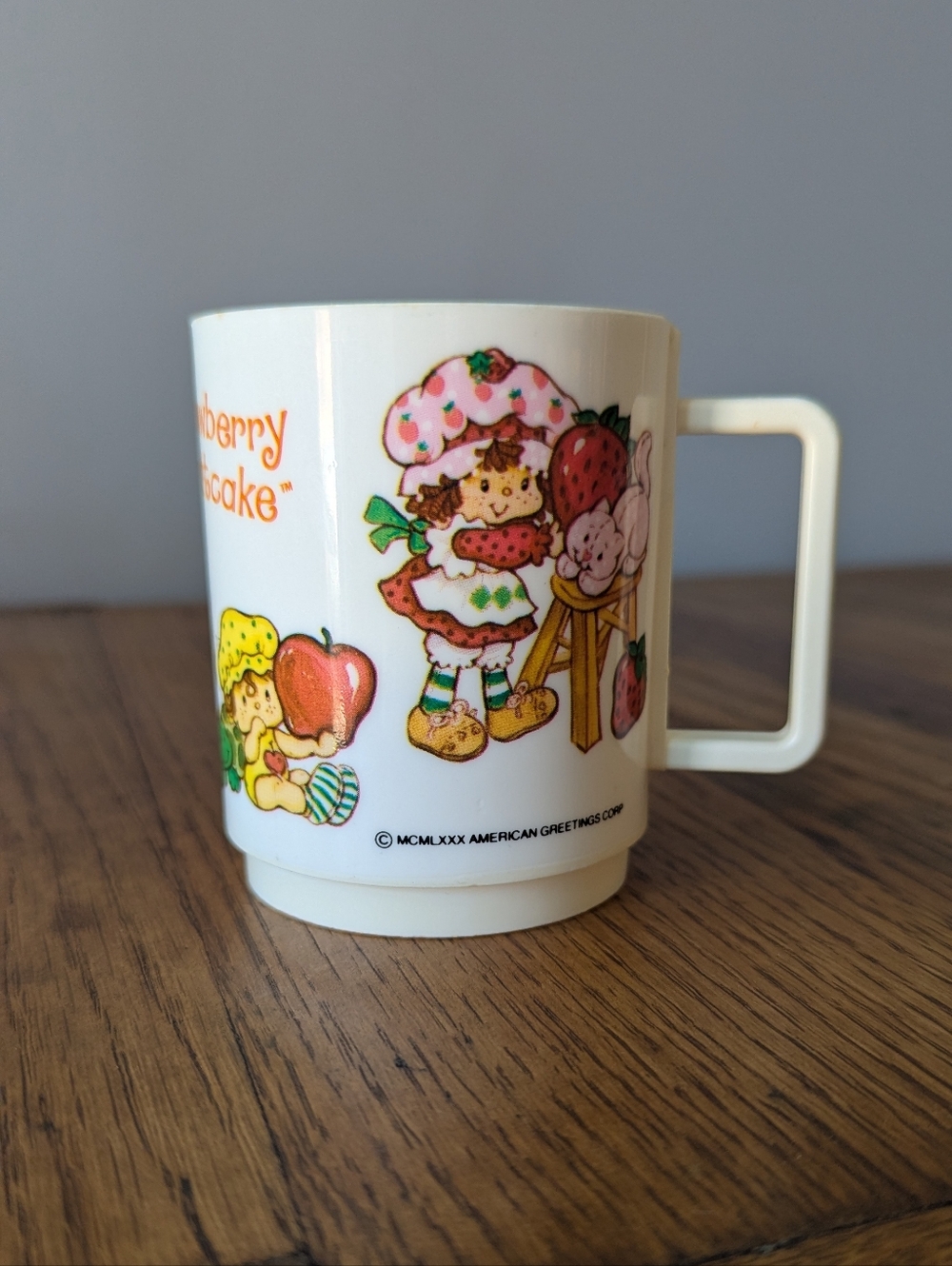 1980 Vintage Strawberry Shortcake Plastic Cup Mug -  American Greetings Deka